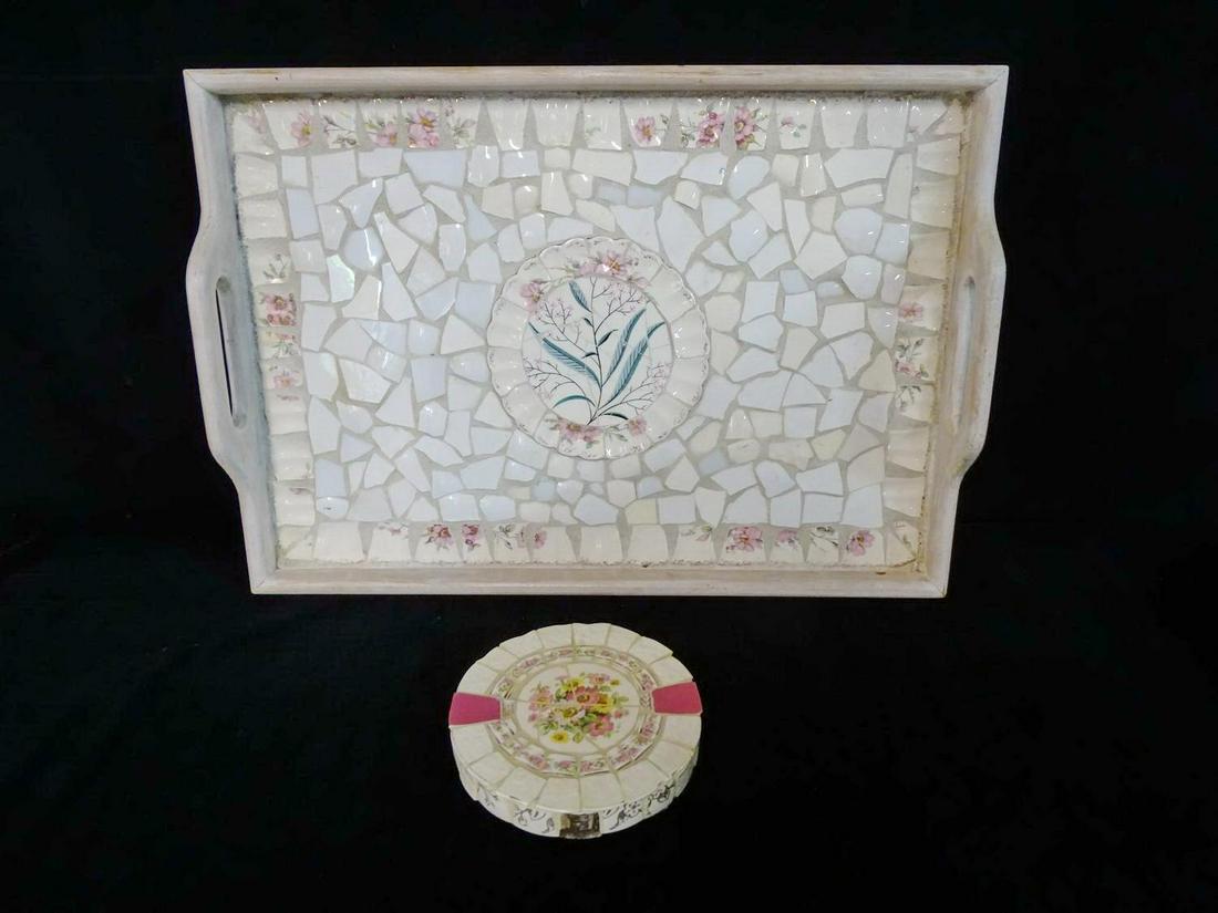 TILE TRAY & TRIVET: TILE TRAY & TRIVET (TRAY 20X14")