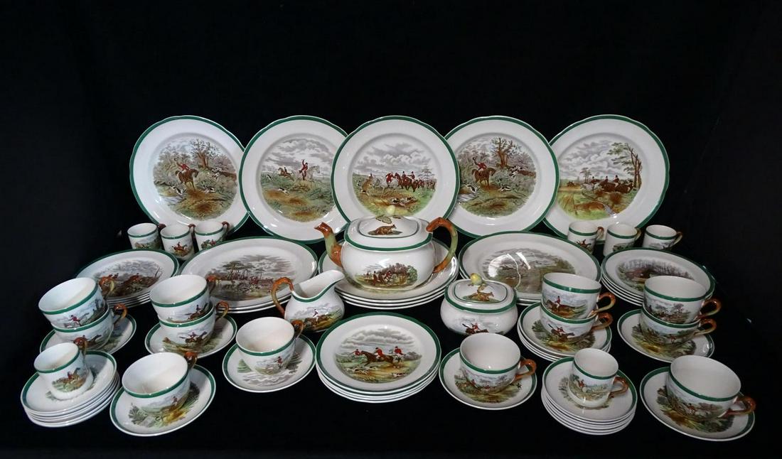 SPODE DINNER SERVICE (THE HUNT): SPODE DINNER SERVICE (THE HUNT)
