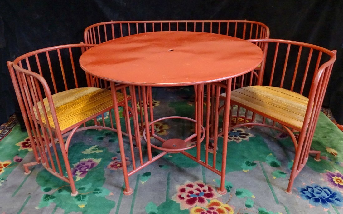 AUSTRIAN METAL GARDEN SET: AUSTRIAN METAL GARDEN SET IN THE STYLE OF JOSEF HOFFMAN