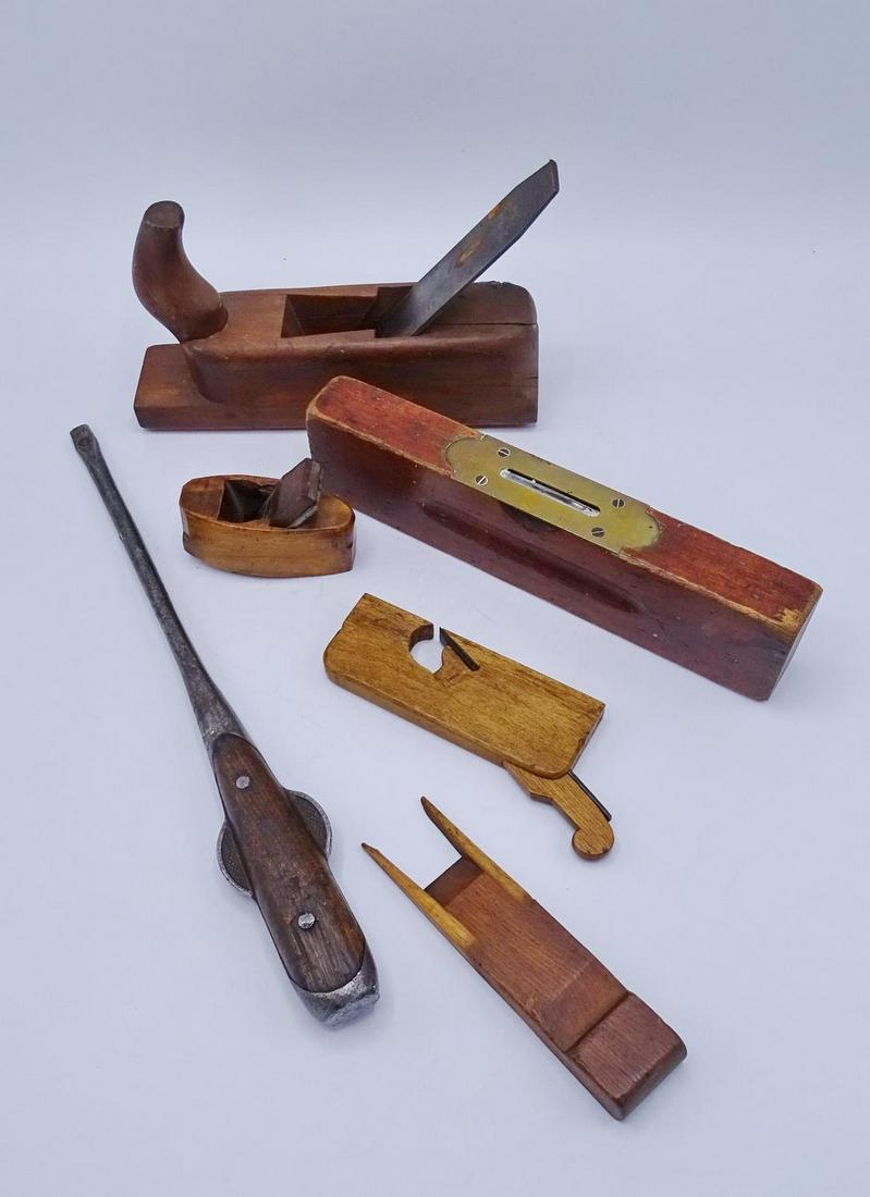 LOT VINTAGE WOOD TOOLS INC. PLANES: LOT VINTAGE WOOD TOOLS INC. PLANES