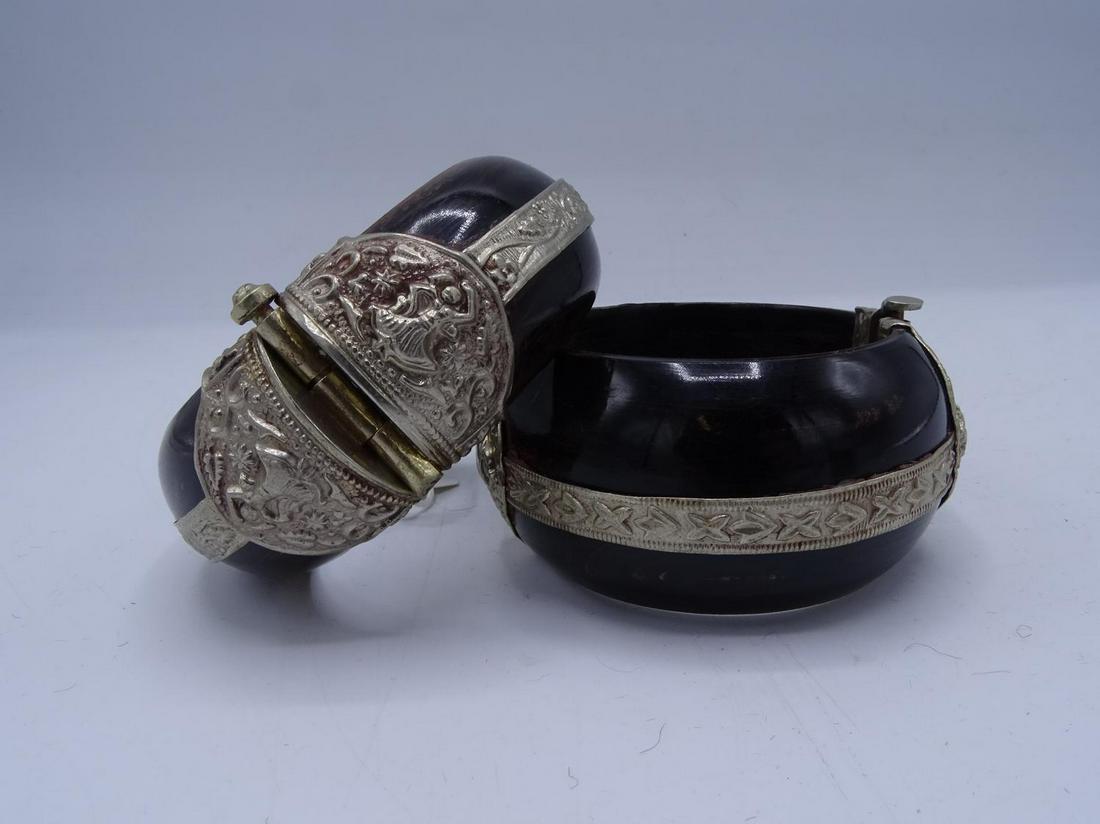 TWO WOOD & METAL HINGED CUFF BRACELETS (GEOFFREY BEENE: TWO WOOD & METAL HINGED CUFF BRACELETS (GEOFFREY BEENE FOUNDATION)