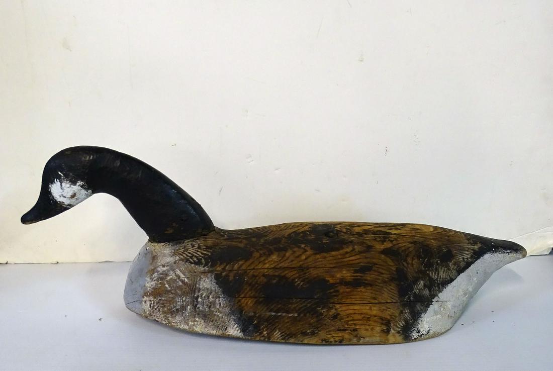 GOOSE DECOY 8"H 24.5"L: GOOSE DECOY 8"H 24.5"L