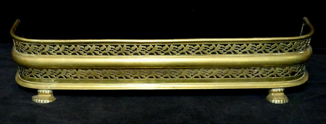 BRASS FIRE FENDER W/PAW FEET 40" LONG: BRASS FIRE FENDER W/PAW FEET 40" LONG