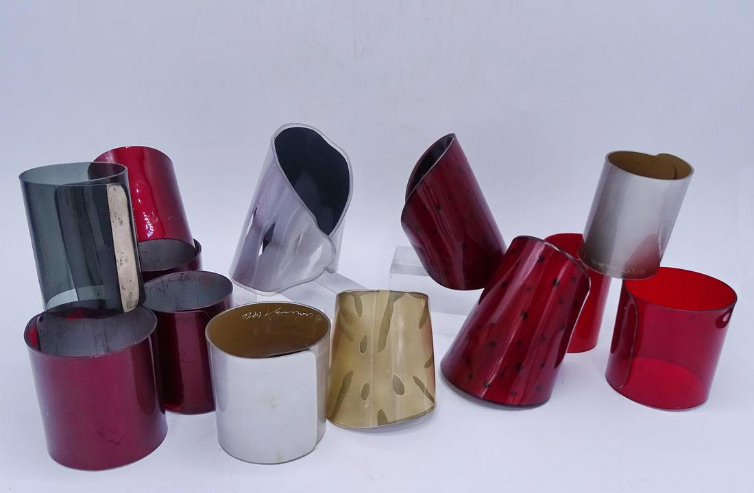 GROUP 13 PLASTIC CUFF BRACELETS (GEOFFREY BEENE: GROUP 13 PLASTIC CUFF BRACELETS (GEOFFREY BEENE FOUNDATION)