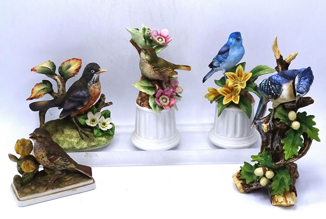 LOT PAINTED BISQUE BIRD FIGURINES INC. BLUE JAYS &: LOT PAINTED BISQUE BIRD FIGURINES INC. BLUE JAYS & ROBIN