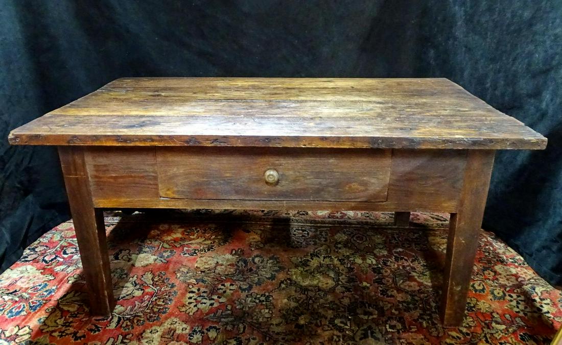 19TH C. WALNUT ONE DRAWER LOW TABLE 18.5" X 40.5" X 27": 19TH C. WALNUT ONE DRAWER LOW TABLE 18.5" X 40.5" X 27"