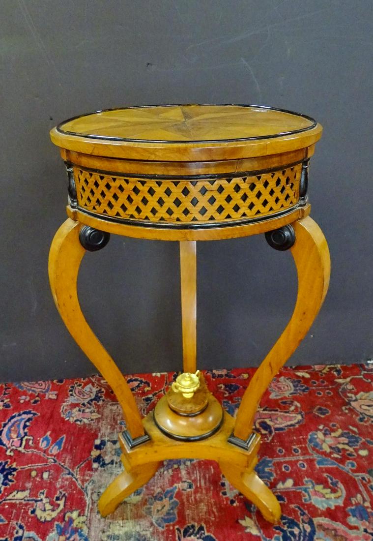 19TH C. BIEDERMEIER CIRCULAR TEA STAND 30.25 X 15.75: 19TH C. BIEDERMEIER CIRCULAR TEA STAND 30.25 X 15.75 DIA.
