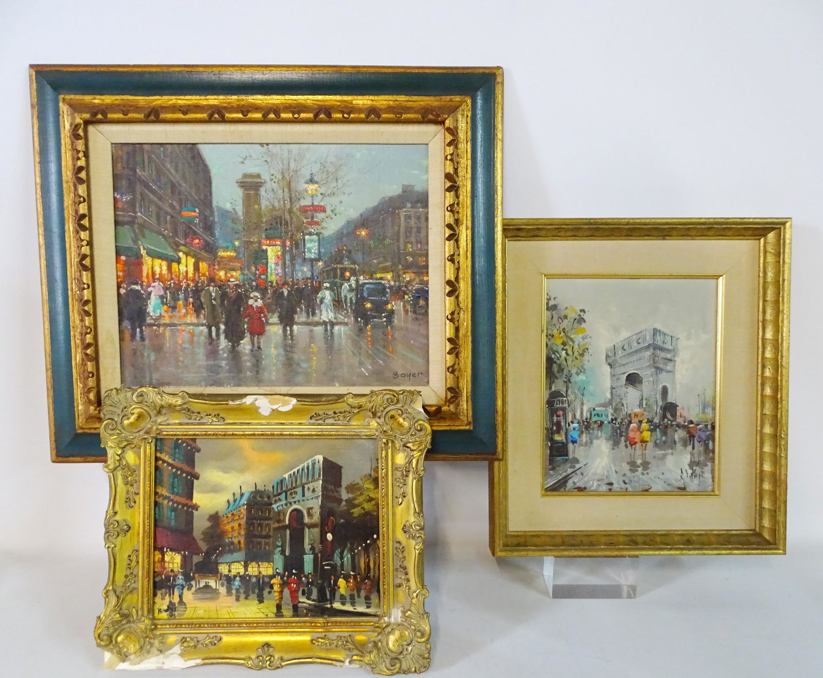3 OIL ON CANVAS PARISIAN STREET SCENES (1) SGN. BOYER (1 of 4)