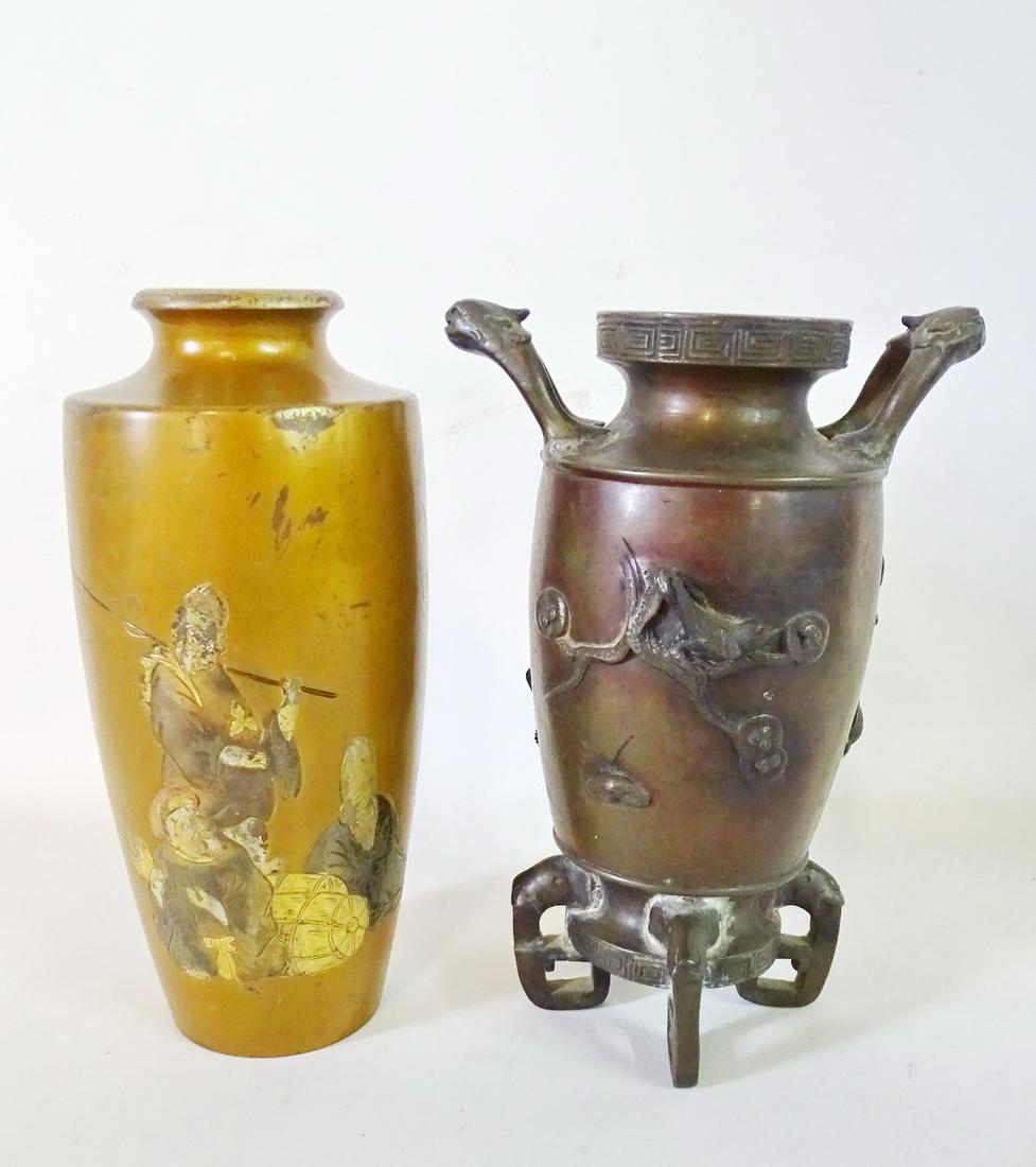 2 ASIAN VASES (1) JAPANESE (1) CHINESE BRONZE WITH (1 of 7)