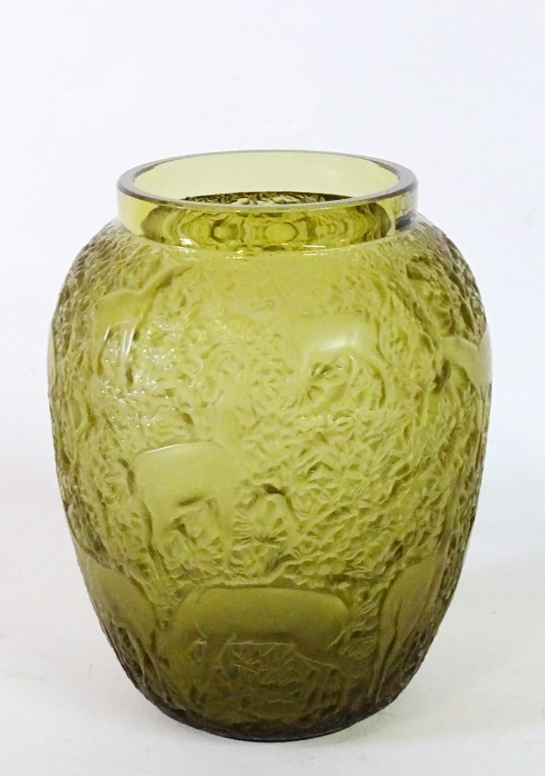 LALIQUE GREEN VASE WITH DEER MOTIF 7.5"H (1 of 4)