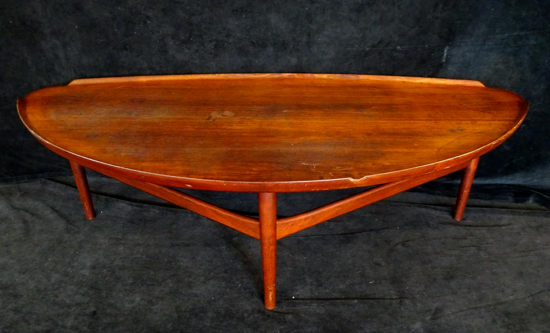 MID CENTURY COCKTAIL TABLE WITH STRETCHER BASE (CHIP) (1 of 6)