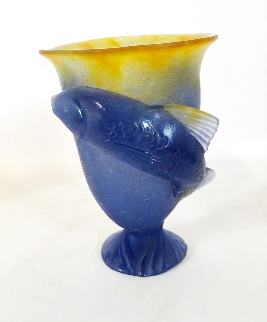 DAUM PATE DE VERRE VASE WITH FISH 7"H 5"DIA. (1 of 6)