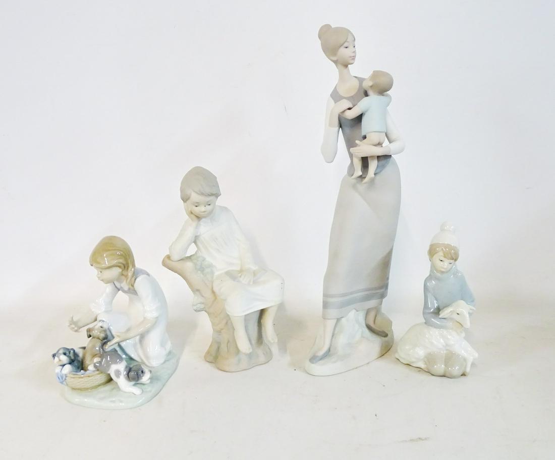 GROUP 4 LLADRO FIGURES INC. MOTHER & CHILD 13.25"H (1 of 4)