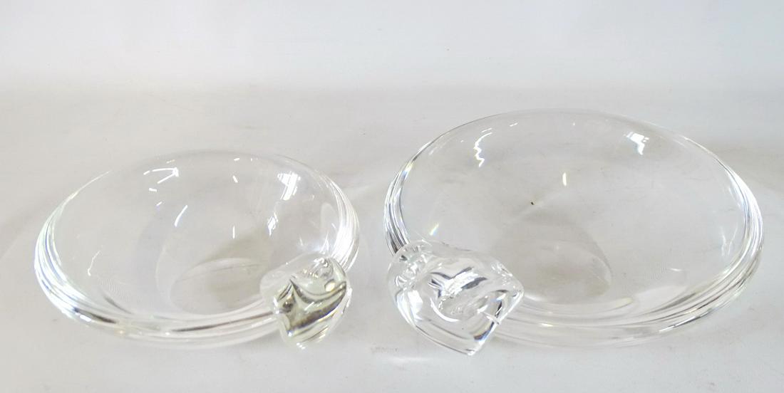 2 STEUBEN BOWLS 2.5" H X 6.5" DIA. (LARGEST): 2 STEUBEN BOWLS 2.5" H X 6.5" DIA. (LARGEST)