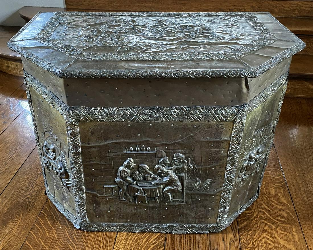 19TH C. DUTCH EMBOSSED BRASS FIRE BOX  32" X 22" X 20" (1 of 6)