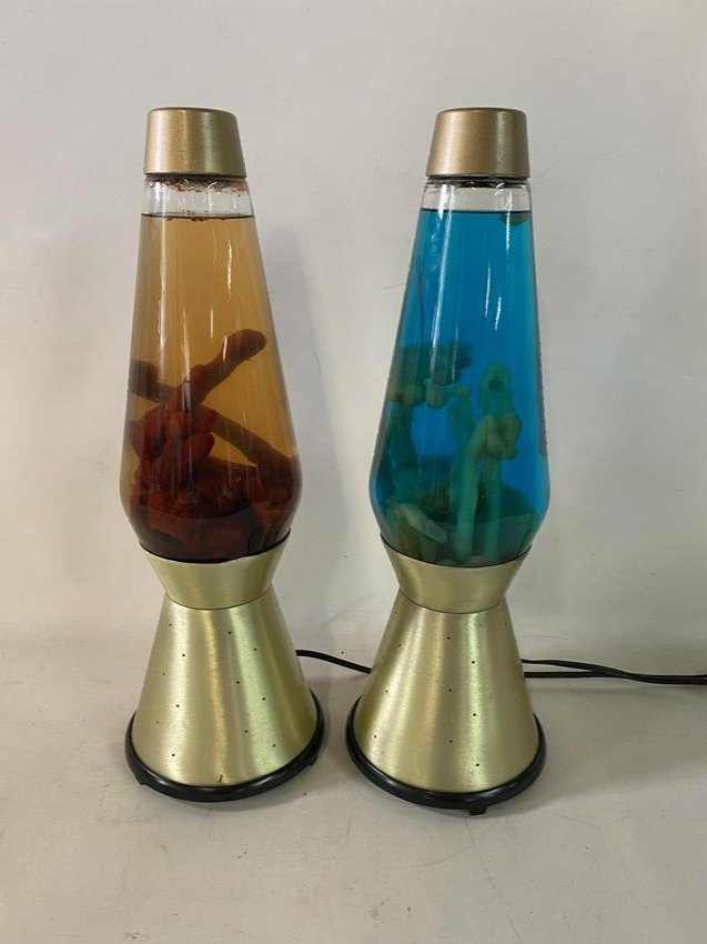 PR. LAVA LAMPS 17"H (1 of 4)