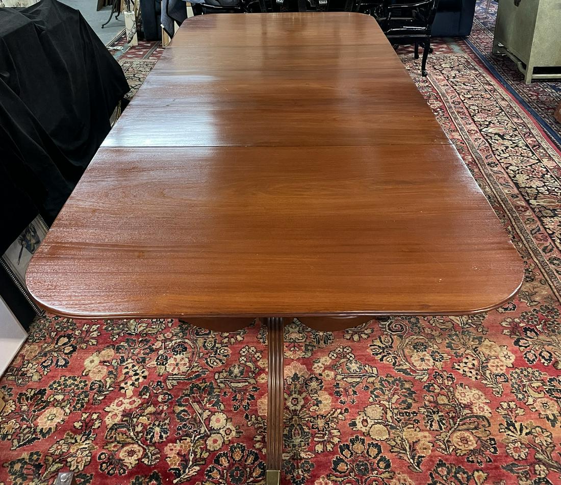 MAHOGANY TRIPLE PEDESTAL TABLE  ( RESTORATION & (1 of 16)