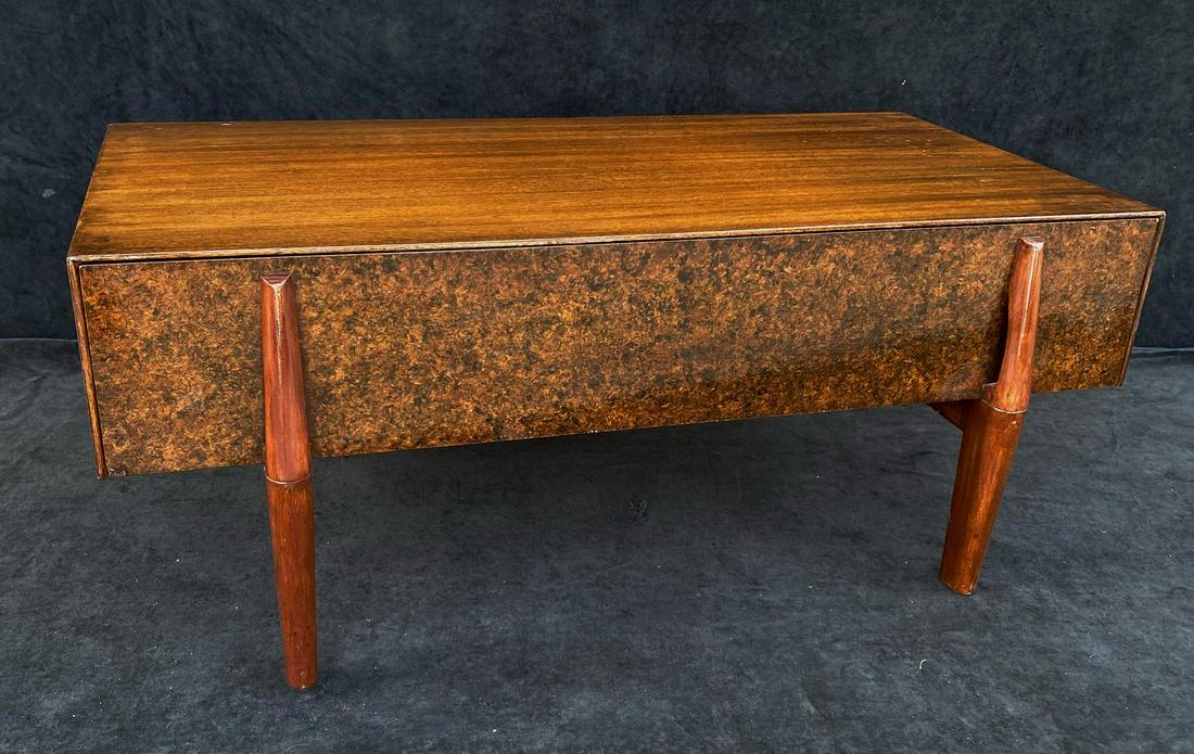 BROWN SALTMAN COFFEE TABLE DSGN. BY JOHN KEILL 17"X40"X (1 of 5)