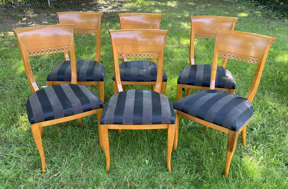 SET OF 6 ITALIAN WALNUT SIDE CHAIRS (CUSHIONS AS IS) (1 of 5)