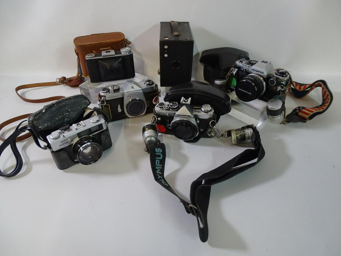 CAMERA COLLECTION INC. VOIGTLANDER BESSA, KODAK (1 of 9)