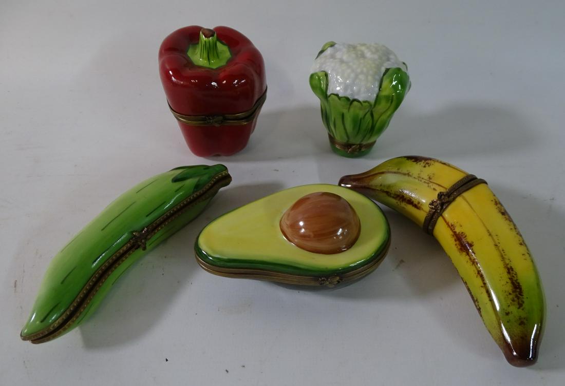 5 LIMOGES VEGETABLE FORM BOXES 5''LARGEST: 5 LIMOGES VEGETABLE FORM BOXES 5''LARGEST