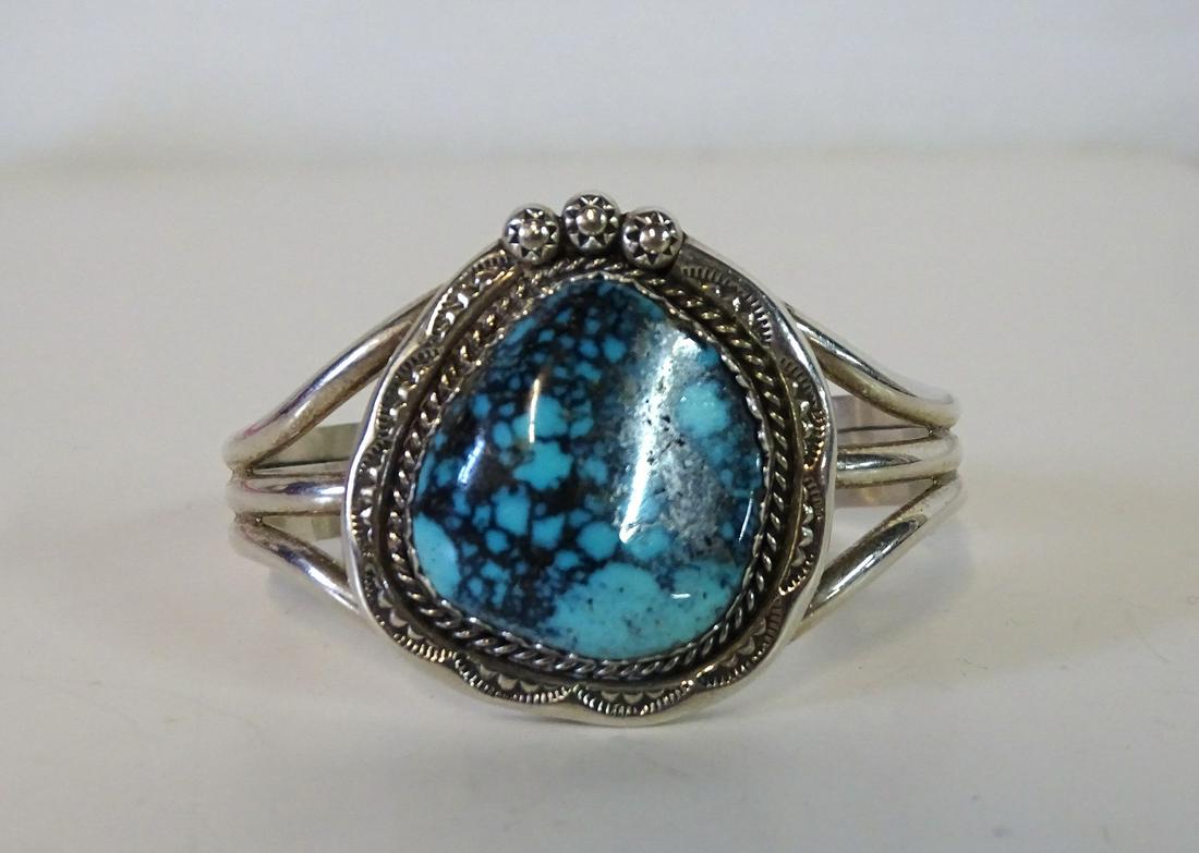 NAVAJO TURQUOISE & SILVER CUFF BRACELET (1 of 4)