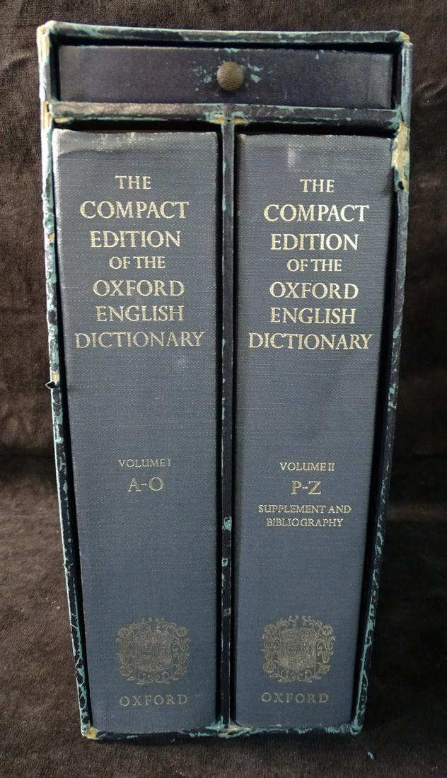 COMPACT EDITION OF THE OXFORD ENGLISH DICTIONARY (BOXED (1 of 9)