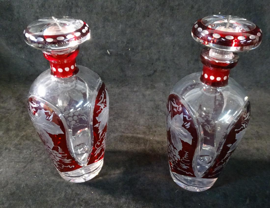 (2) DECANTERS RUBY TO CLEAR GLASS W/ GRAPES (1 of 5)