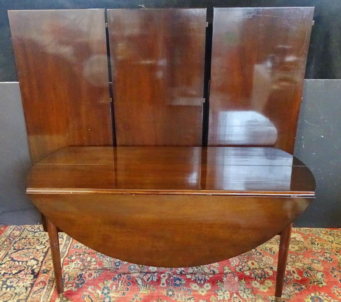 HEPPLEWHITE STYLE MAHOGANCY DROP 3 LEAF DINING TABLE 29" X 65" X 31" (3 LEAVES 24") (1 of 10)