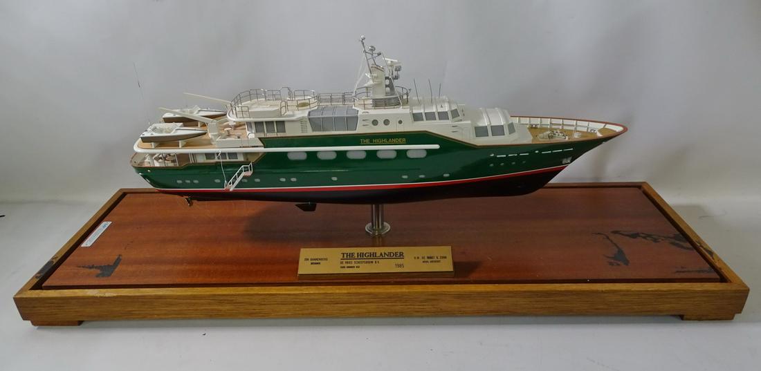 "THE HIGHLANDER" YACHT MODEL (8" X 22" X 4 1/2" YACHT ITSELF) (1 of 10)