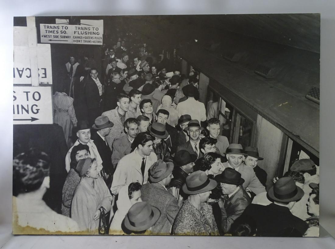OVERSIZED VINTAGE NYC TRANSIT PHOTO 33" X 46" (1 of 5)