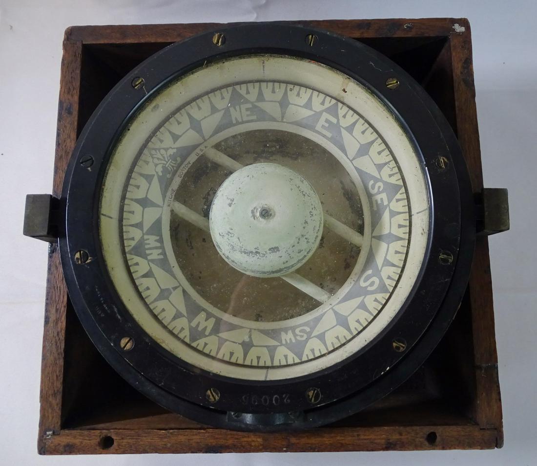 RITCHIE OF BOSTON SHIP'S NAUTICAL COMPASS (1 of 7)