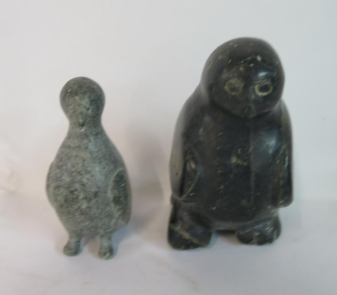 2 STONE INUIT FIGURES PENGUIN & PIGEON (1 of 7)