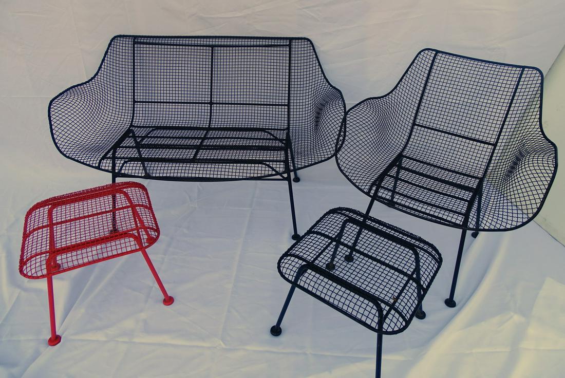 4 PIECE WOODWARD SCULPTURA FURNITURE (1) CHAIR (1) SETTEE 31 1/2" X 52" X 29" (2) TABLES/OTTOMANS: 4 PIECE WOODWARD SCULPTURA FURNITURE (1) CHAIR (1) SETTEE 31 1/2" X 52" X 29" (2) TABLES/OTTOMANS