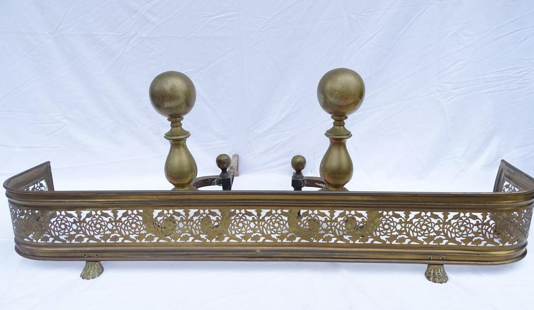 PAIR OF BRASS CANNON BALL ANDIRONS & FENDER 17.75" H (1 of 11)
