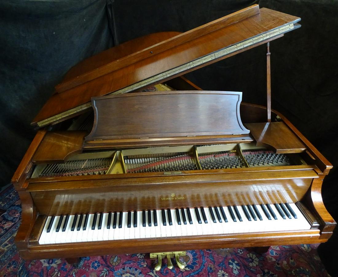 1929 STEINWAY GRAND PIANO MODEL L, WALNUT 5'10" MODEL 261431: 1929 STEINWAY GRAND PIANO MODEL L, WALNUT 5'10" MODEL 261431