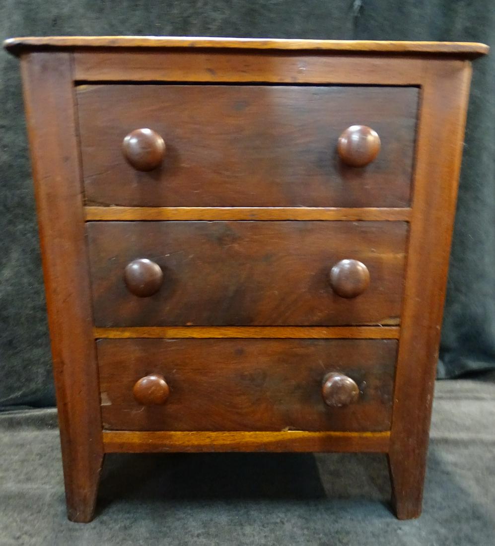 CHILDS ANTIQUE MAHOGANY 3 DRAWER CHEST 16" X 14.5" X 10" (1 of 6)