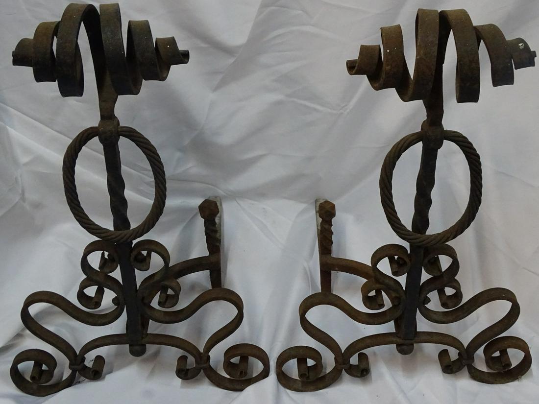 PAIR ARTS AND CRAFTS ANDIRONS: PAIR ARTS AND CRAFTS ANDIRONS