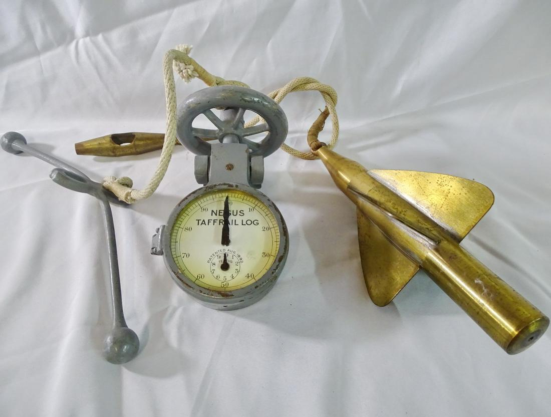 NEGUS TAFFRAIL LOG, IRON & BRASS, PAT. 1892 (1 of 9)