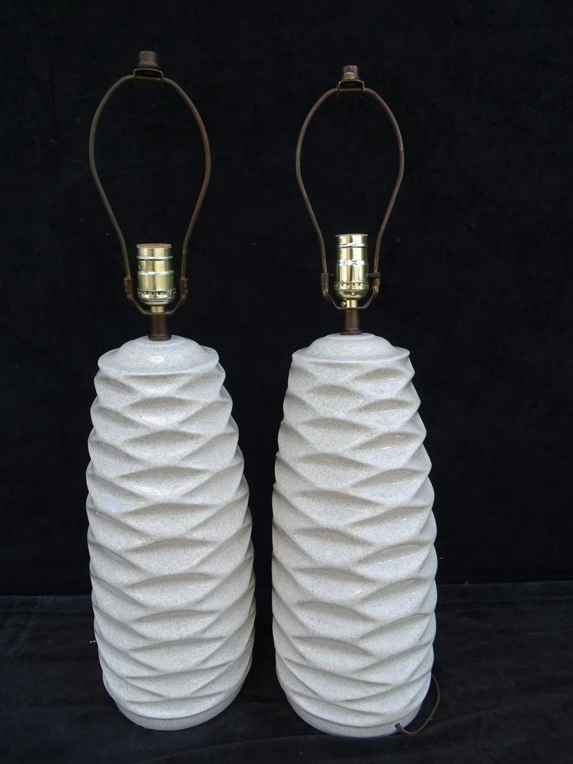 PAIR OF MID-CENTURY BEEHIVE STYLE LAMPS 16" (1 of 6)