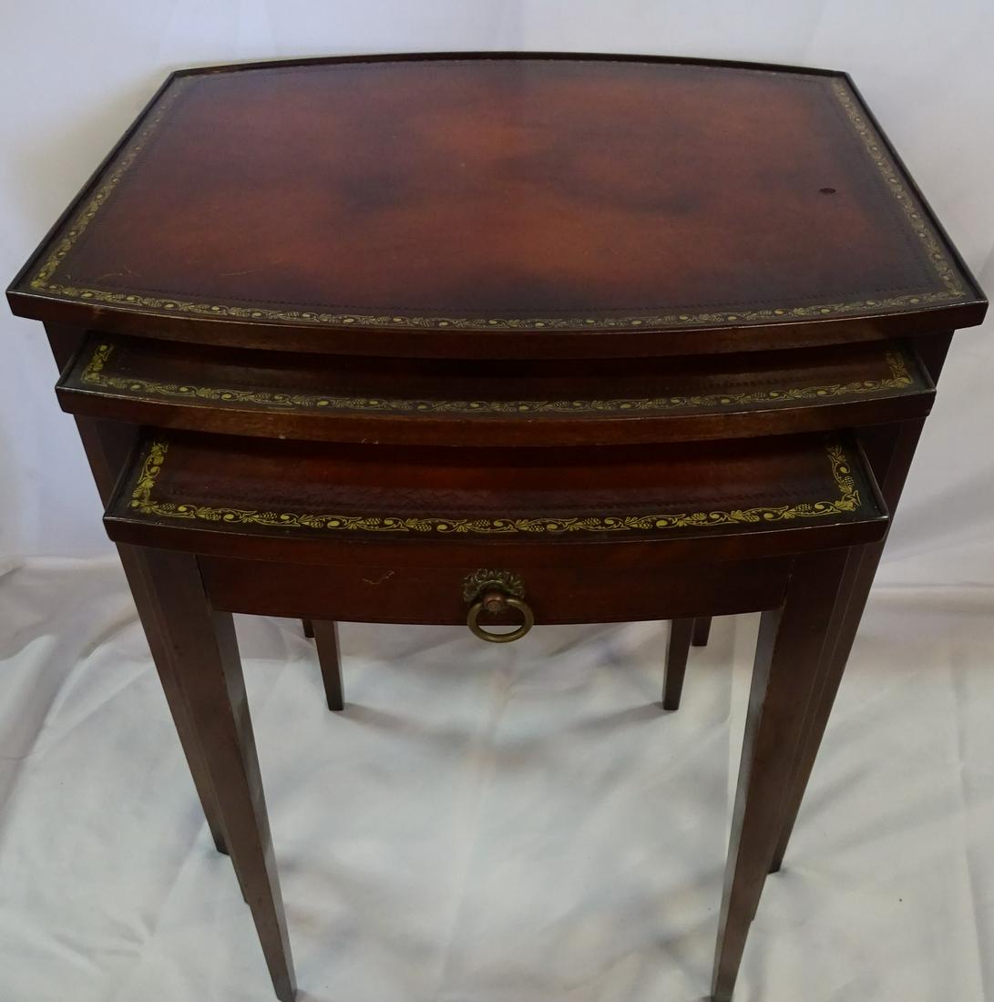 NEST OF 3 LEAFTOP MAHOGANY TABLES 25X22X18" (1 of 11)