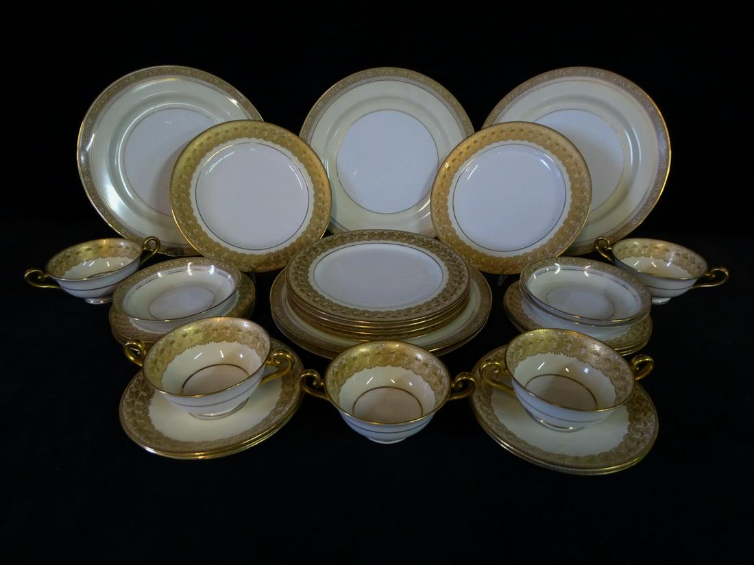 2 PARTIAL SETS ENGLISH PORCELAIN AND JAPANESE CHINA, 21 PCS. ROYAL DALTON FOR MARSHALL FIELD 8" DIA. (1 of 20)