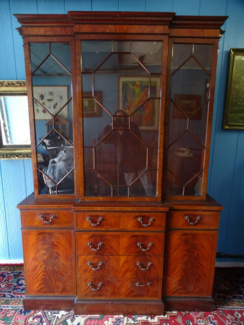 SCHMIEG AND KOTSIAN INLAID MAHOGANY BREAKFRONT W/ MULLION DOORS 79X55X19 (1 of 17)