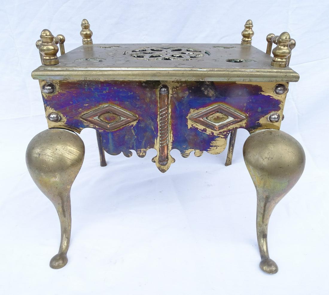 19TH CENTURY LARGE BRONZE FOOTMAN  15" X 17 1/2" X 13 1/2" (1 of 6)