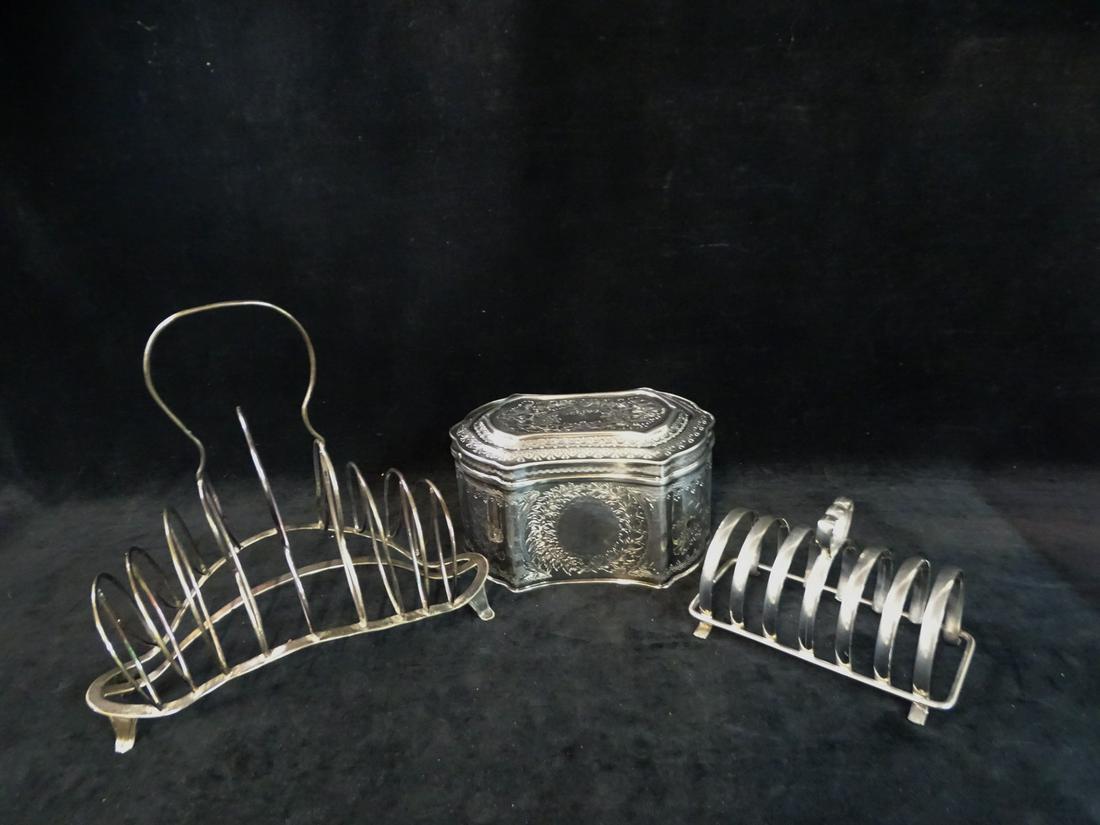 S.P HINGED BOX AND 2 SILVERPLATE TOAST RACKS (1 of 15)