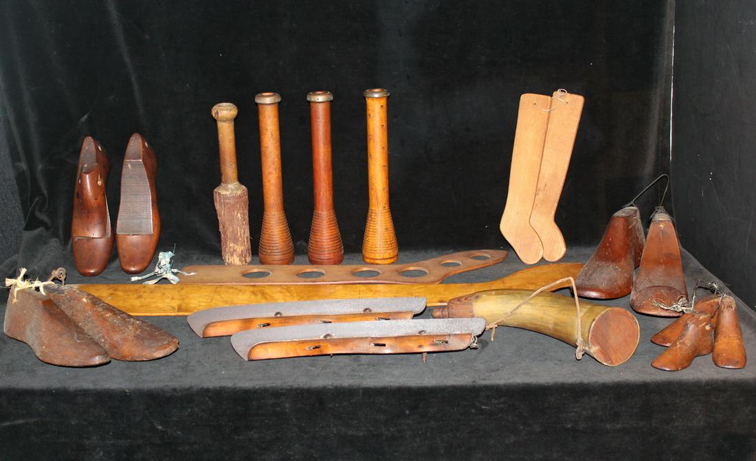 LARGE GROUP OF WOODEN SHOE STRETCHERS, BOOT FORMS, ICE SKATE BLADES, AND A HORN, 36" LONGEST (1 of 6)