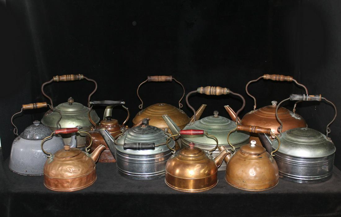 LOT OF ELEVEN METAL TEAPOTS TALLEST 13" TO HANDLE (1 of 16)