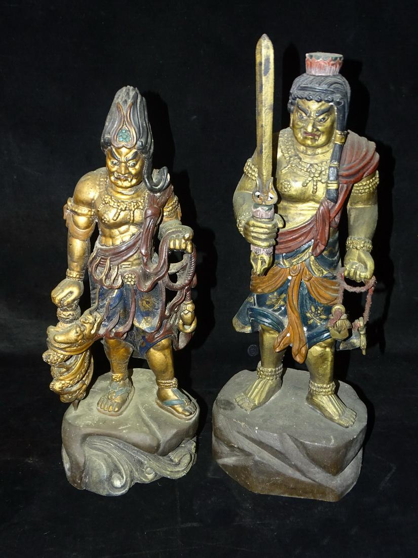 2 GILT & PAINT DECORATED JAPANESE WARRIORS 18 1/2" TALLEST: 2 GILT & PAINT DECORATED JAPANESE WARRIORS 18 1/2" TALLEST