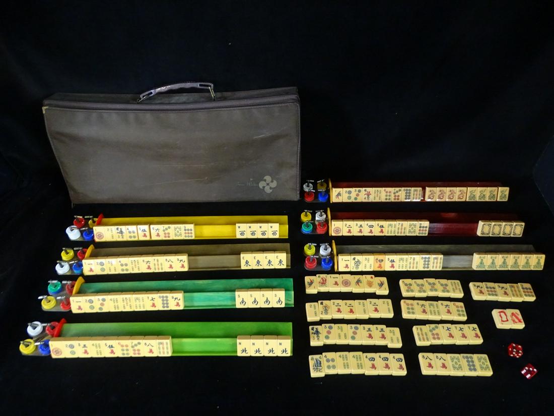 BAKELITE MAHJONG SET 152 TILES, 7 RACKS (1 of 12)