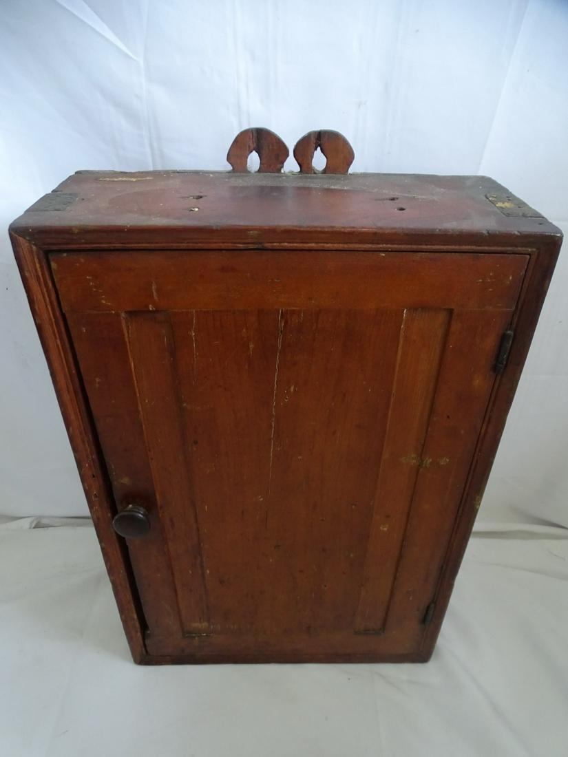 ANTIQUE PINE HANGING CABINET 25" X 16" X 7" (1 of 11)